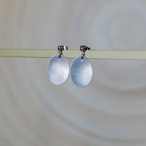 Imagine Pierced Earrings (Poppy) Nickel & Silver Plated NEW Retail:$14